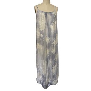 NWT L/XL Italian Silk Floral Maxi Dress in Blue and White Summer Resort